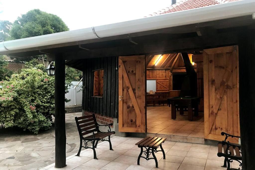 Villa Galpao Rustico No Vale Dos Vinhedos Bento Gonçalves Exterior foto